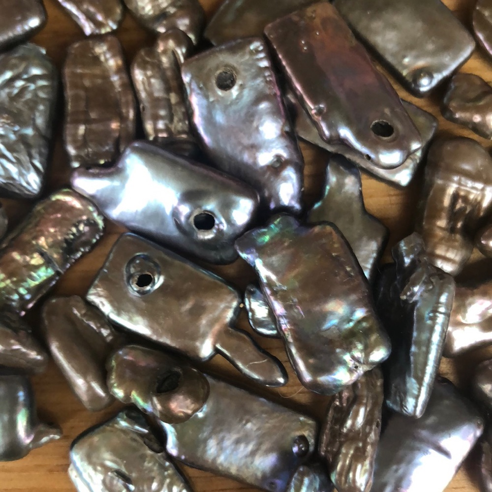 Fake shell beads for making jewelry and crafting